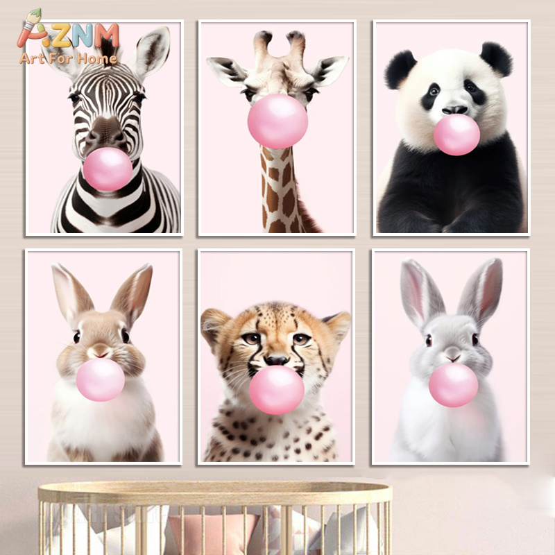 Baby Nursery Room - Poster con Panda Rosa, Giraffa, Coniglio,