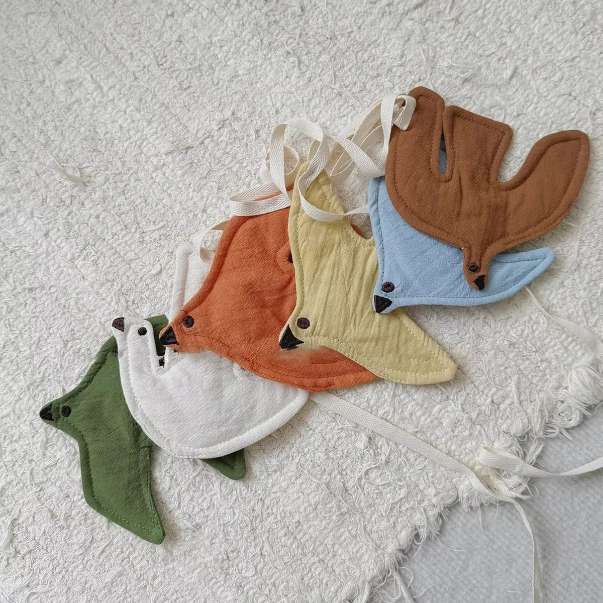 Ghirlanda di Bandierine in Tes - Baby Nursery Artwork recensione e prezzo